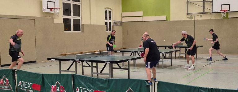 Erste Mannschaft unterliegt knapp – Zweite feiert Kantersieg